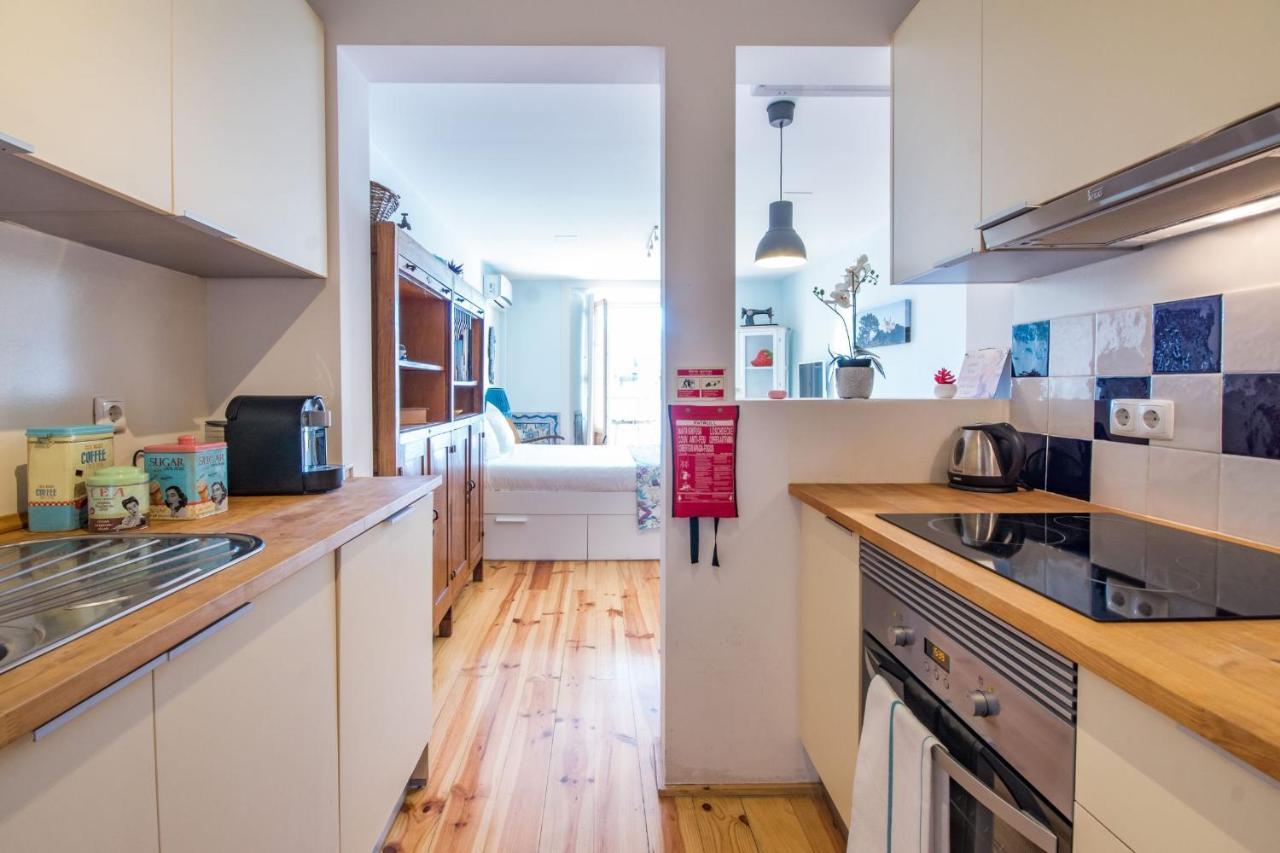 Lisbon Heart Apartments - Yellow Apartment By Lovelystay Esterno foto